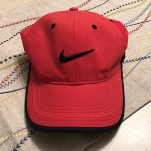 Nike golf hat